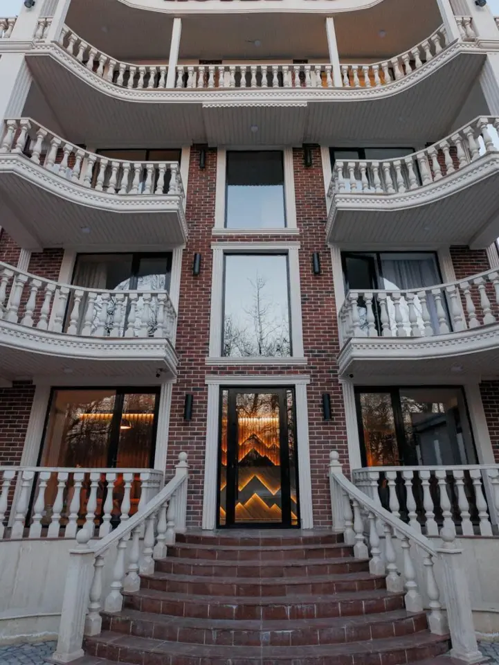 Botanica Hotel — hotel, Bishkek