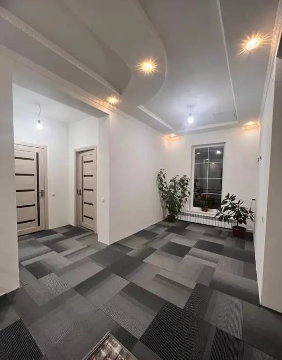 Четырёхместный номер — хостел Warm House — номер, Каракол