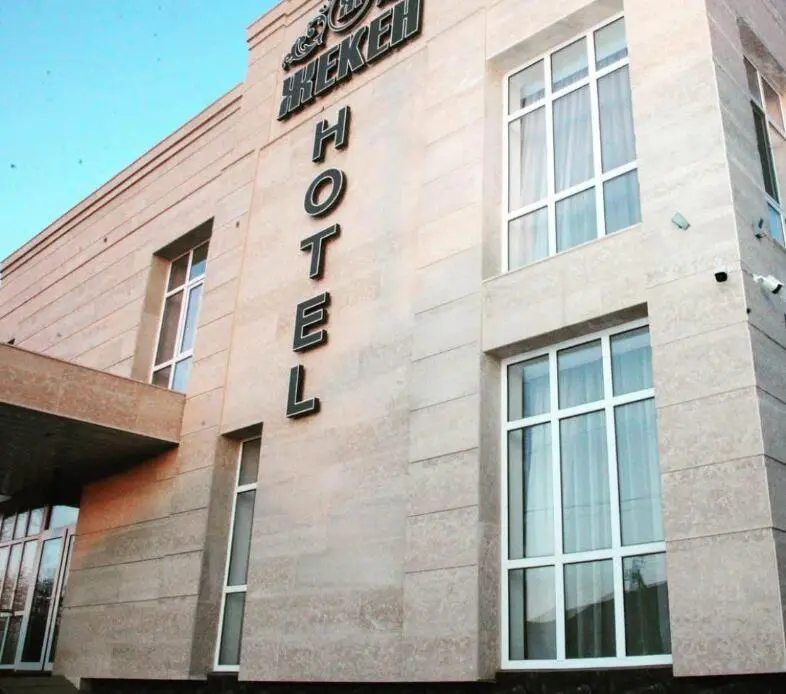Jeken Hotel — hotel, Karakol