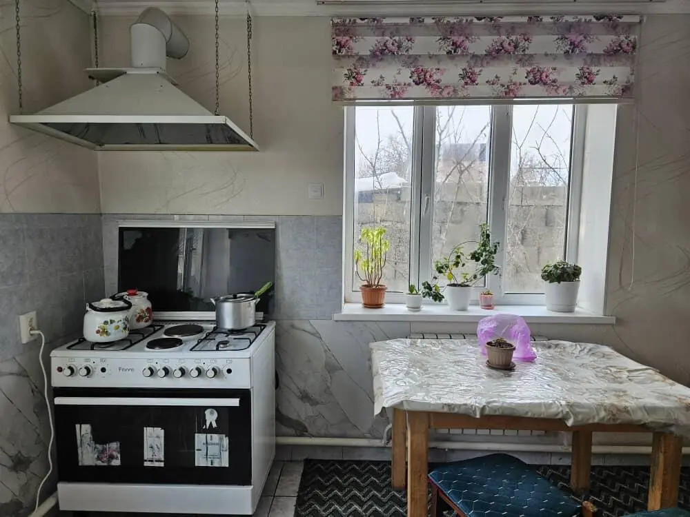 Двухместный номер — Snow Leopard Hostel — номер, Каракол