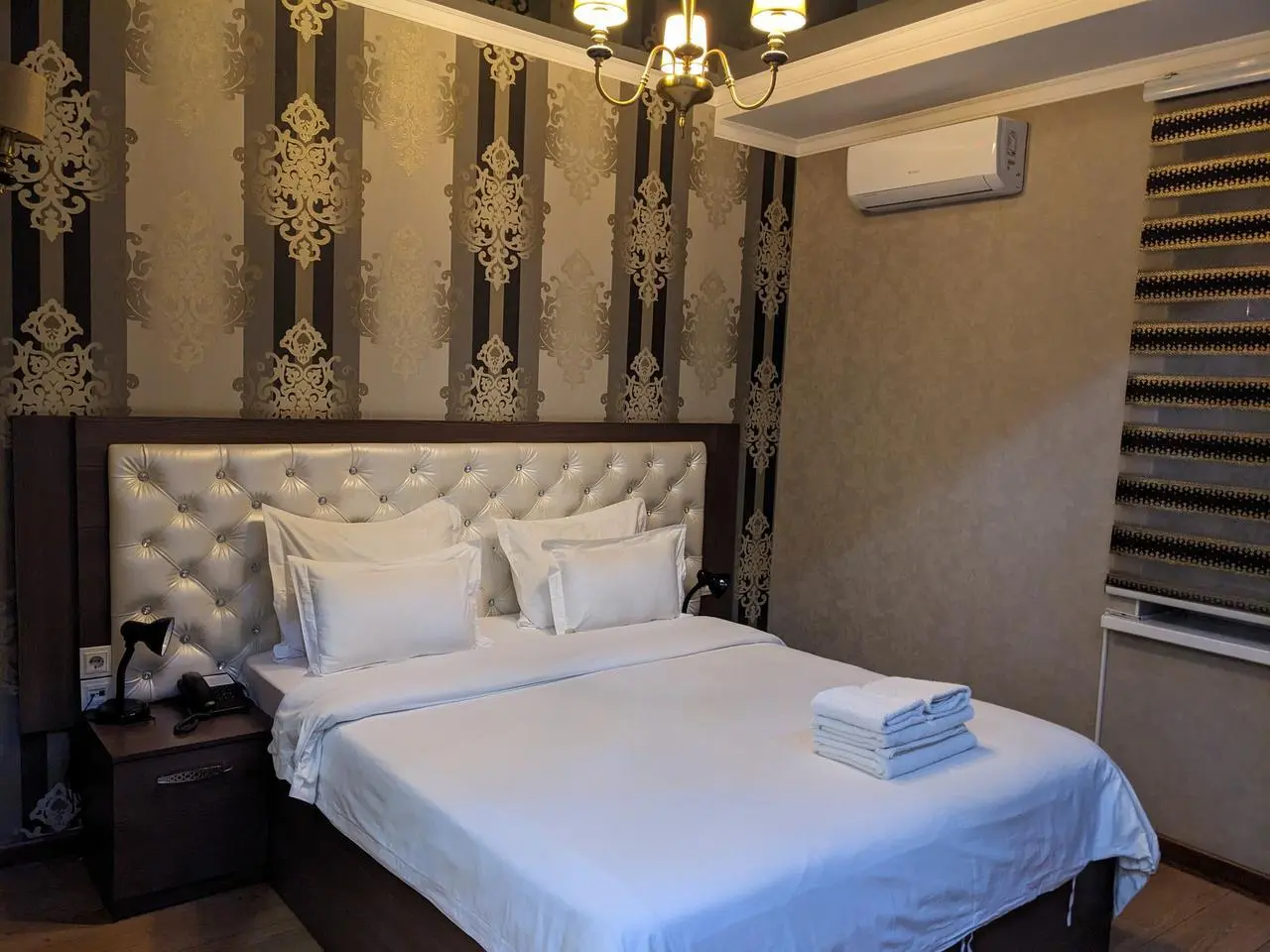 Deluxe — room, Bishkek