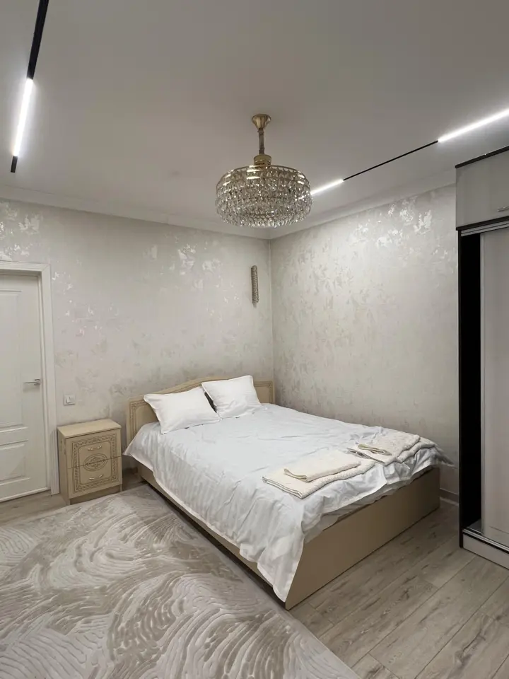 Royal Hostel — guest house, Osh