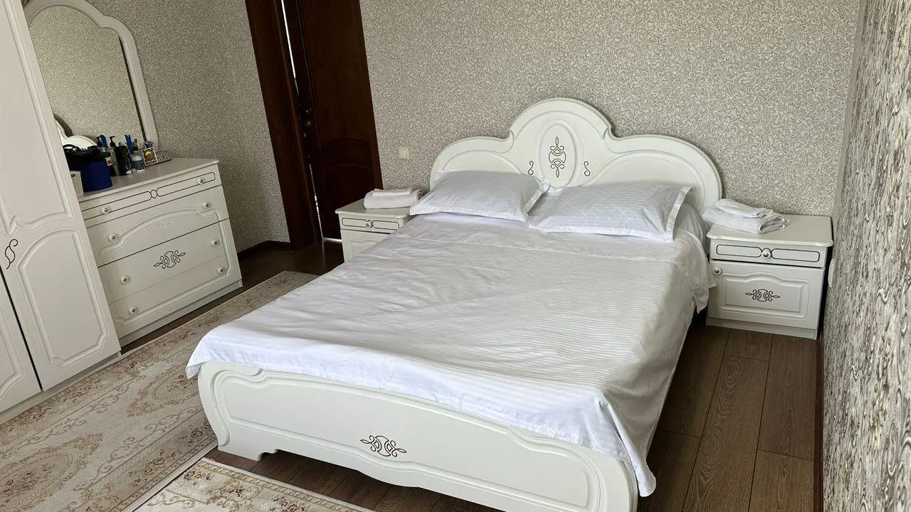 Guest House Karakol — гостевой дом, Каракол