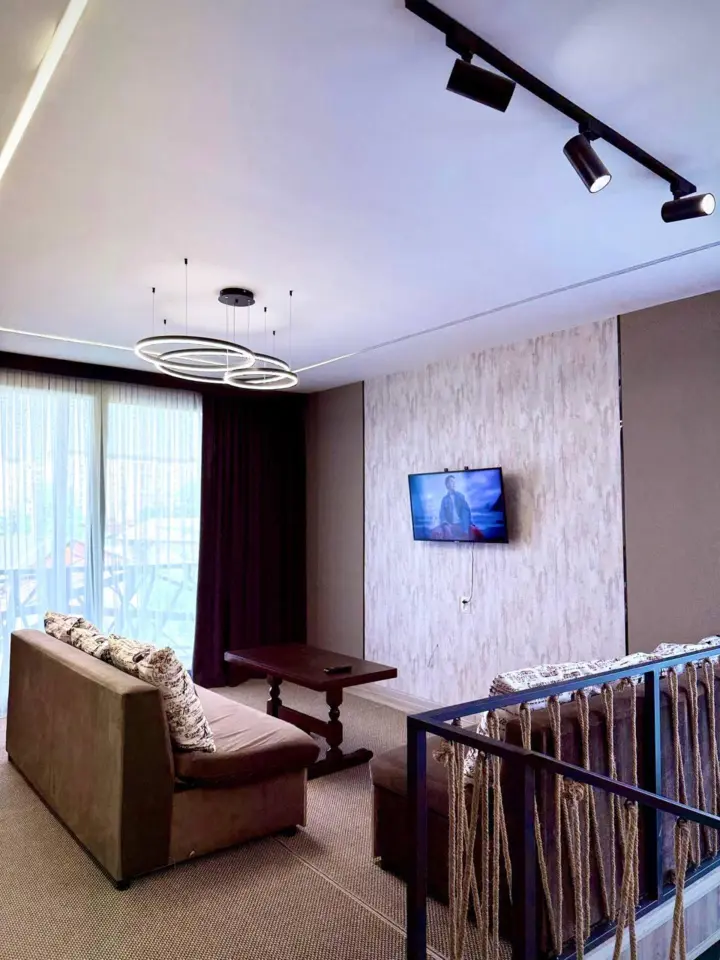 Guest House Cube Frunze — guest house, Osh