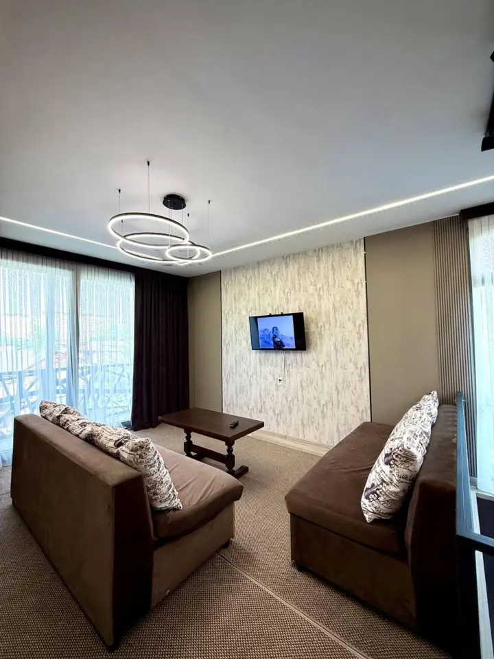 Guest House Cube Frunze — guest house, Osh