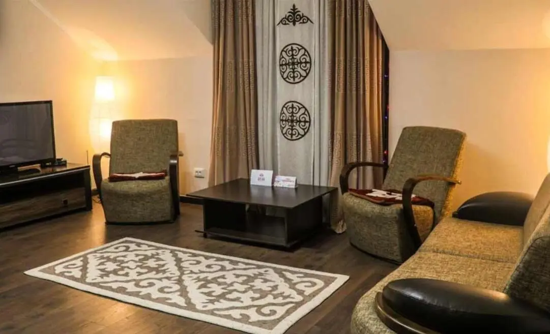 Twin Room — room, Karakol