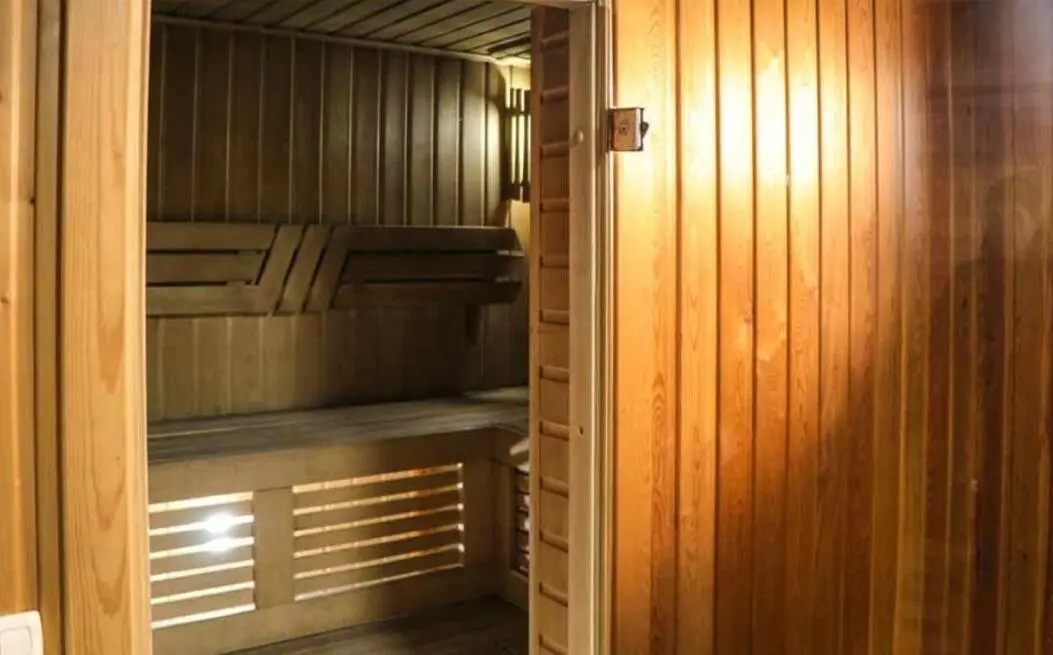 Triple Suite — room, Karakol