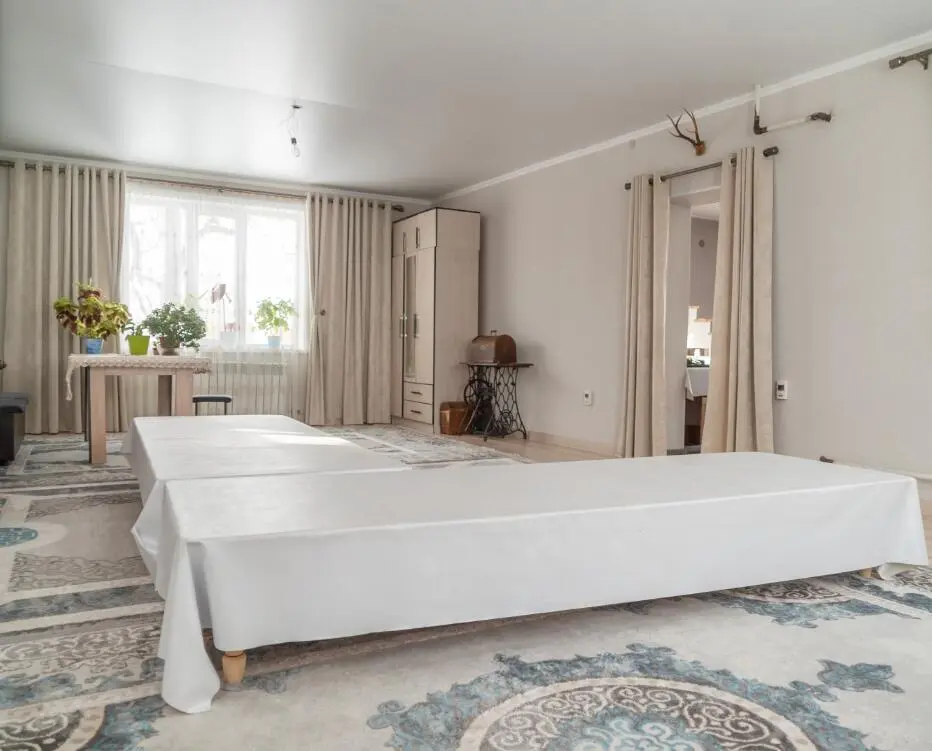 AKEMIR HOUSE — guest house, Karakol