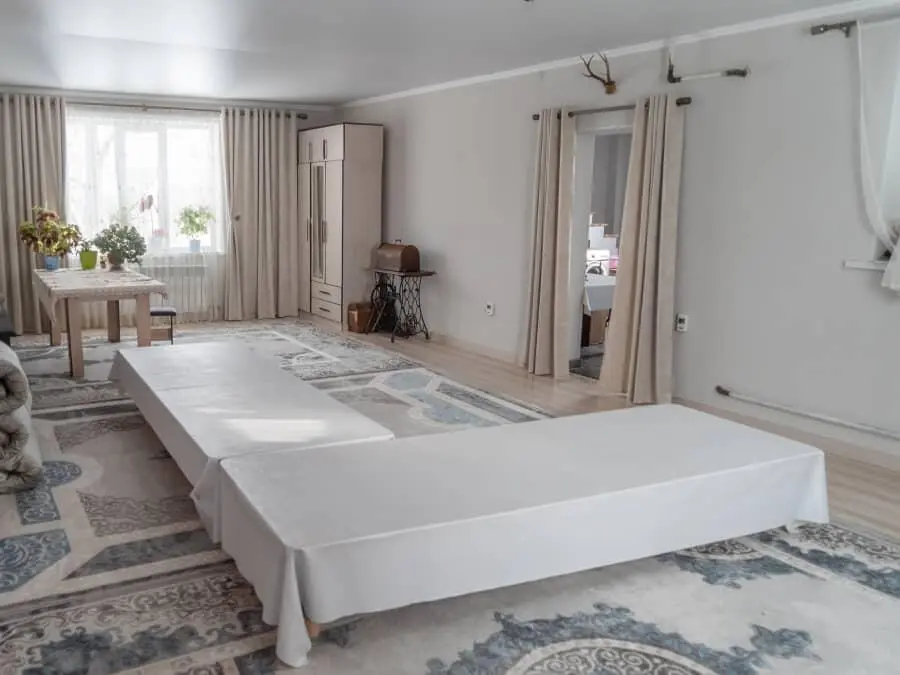 AKEMIR HOUSE — guest house, Karakol