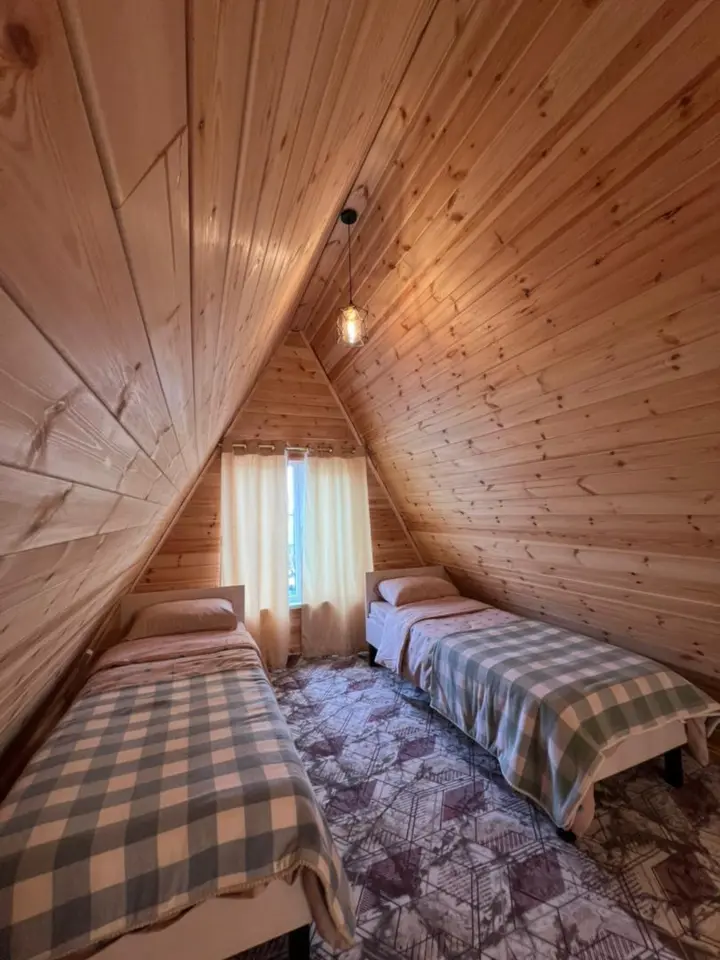 A-Frame домик на 6 персон — коттедж/дом, Каракол