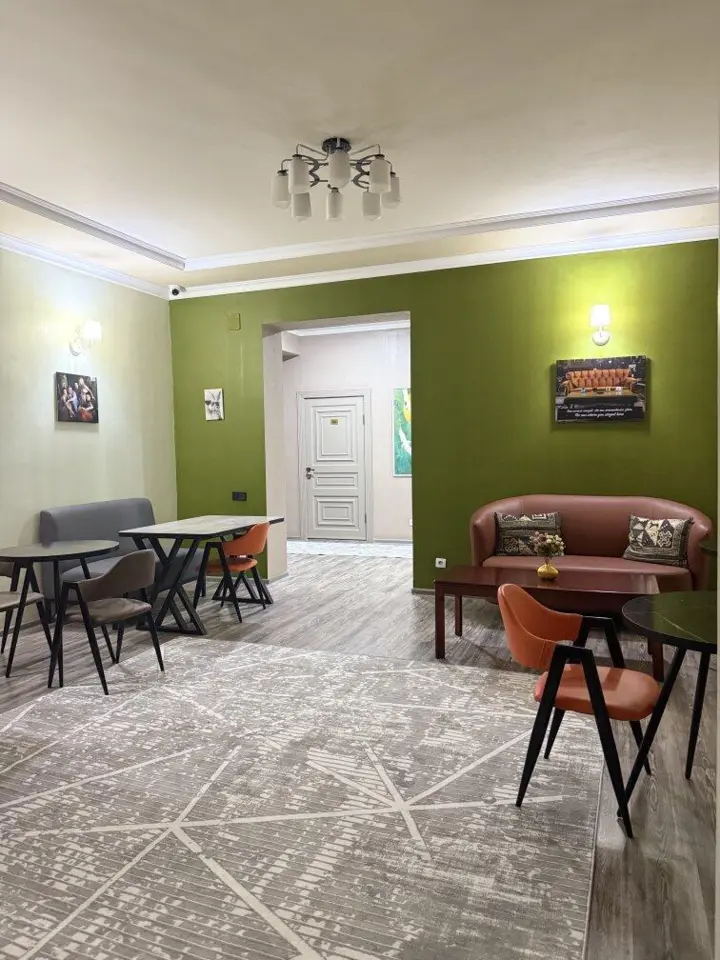 Friends Hostel — hostel, Osh