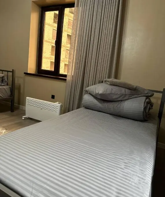 Койко-место — bed space, Osh