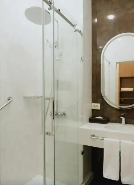 Twin Standard Room — room, Bishkek