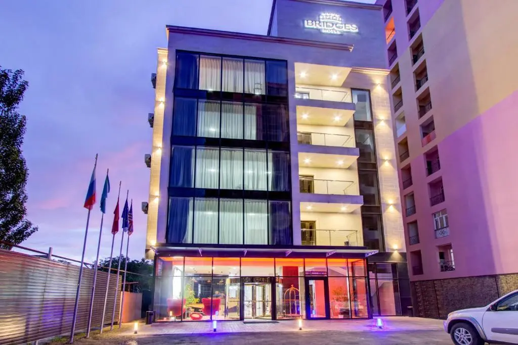 Hotel Bridges Bishkek — қонақүй, Бішкек