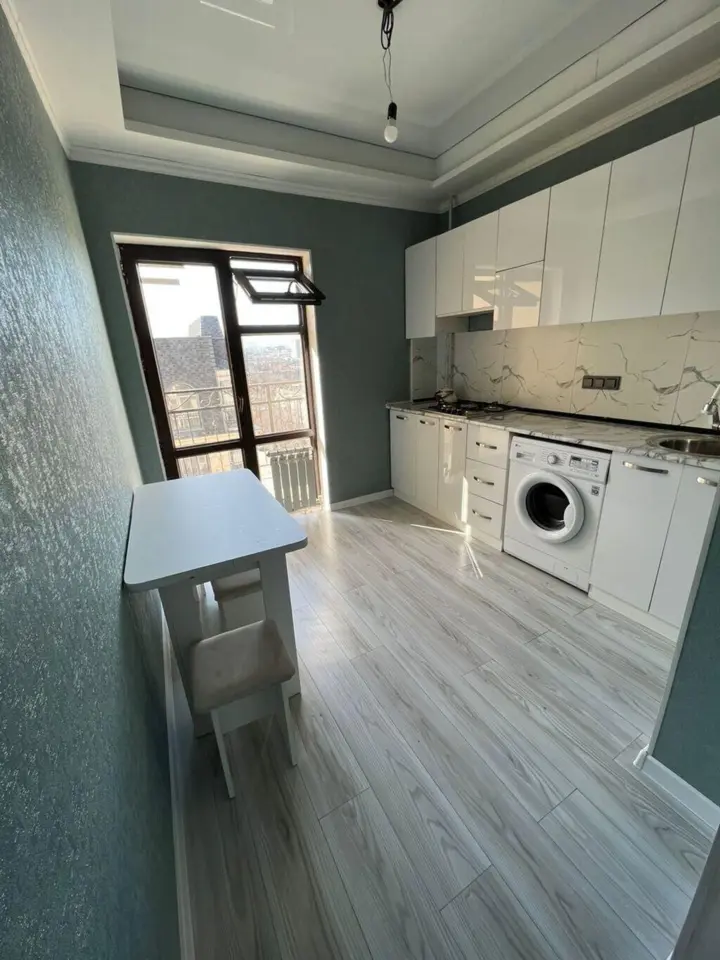 Apartment IMALL Shopping Center — apartment, Bishkek