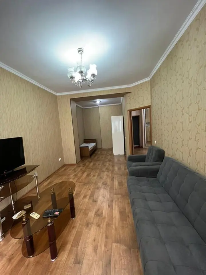 Dordoi Plaza Apartment — apartment, Bishkek