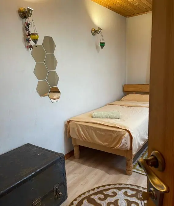 Single Room — room, Karakol