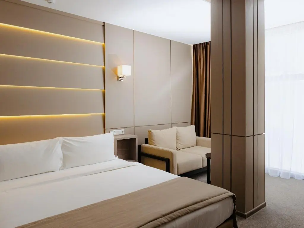 Deluxe — room, Bishkek