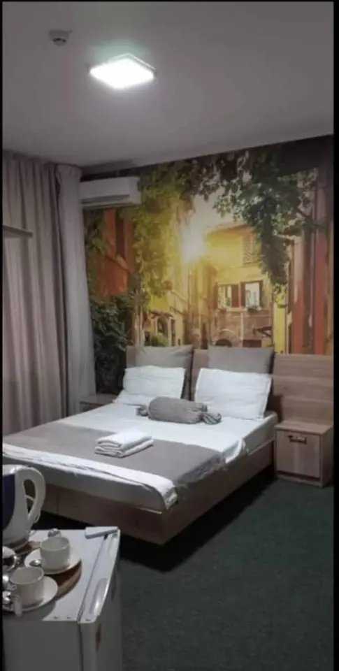 Ocean Hotel — hotel, Bishkek