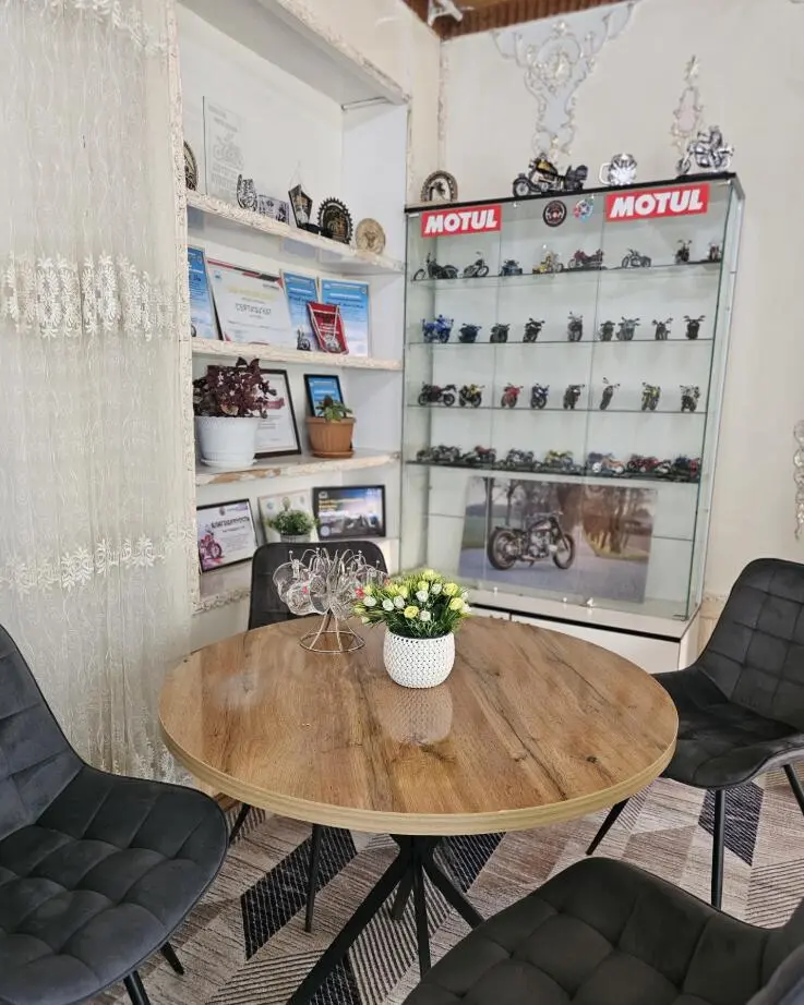 Хостел для мотоциклистов — hostel, Osh