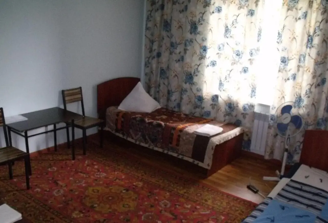 Койко-место в общих номерах — bed space, Osh