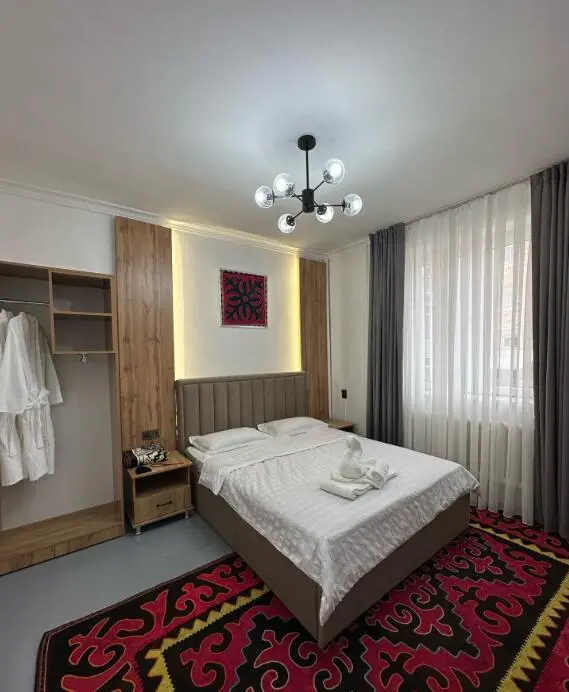 Shirak Hotel — hotel, Osh