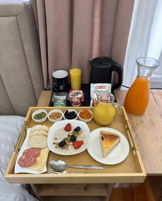 Triple Room — room, Osh