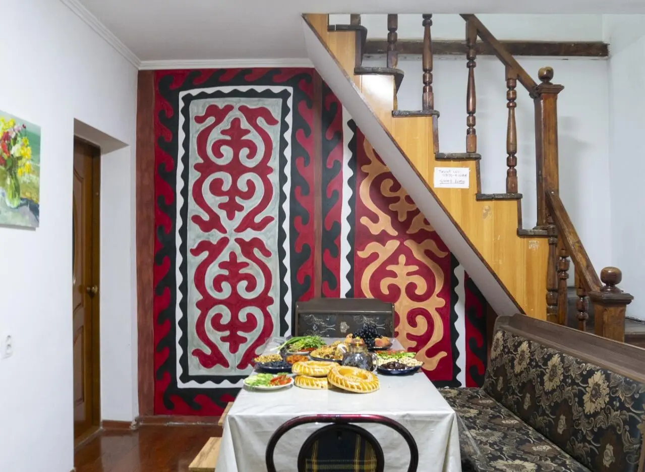 Хостел "Бозуй" — hostel, Bishkek
