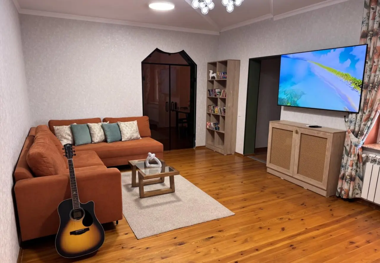 "Aruu" Hostel — hostel, Bishkek