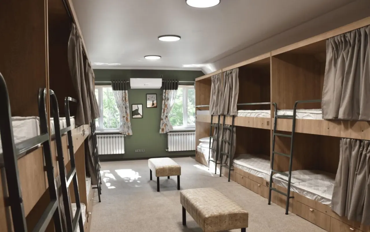 "Aruu" Hostel — hostel, Bishkek