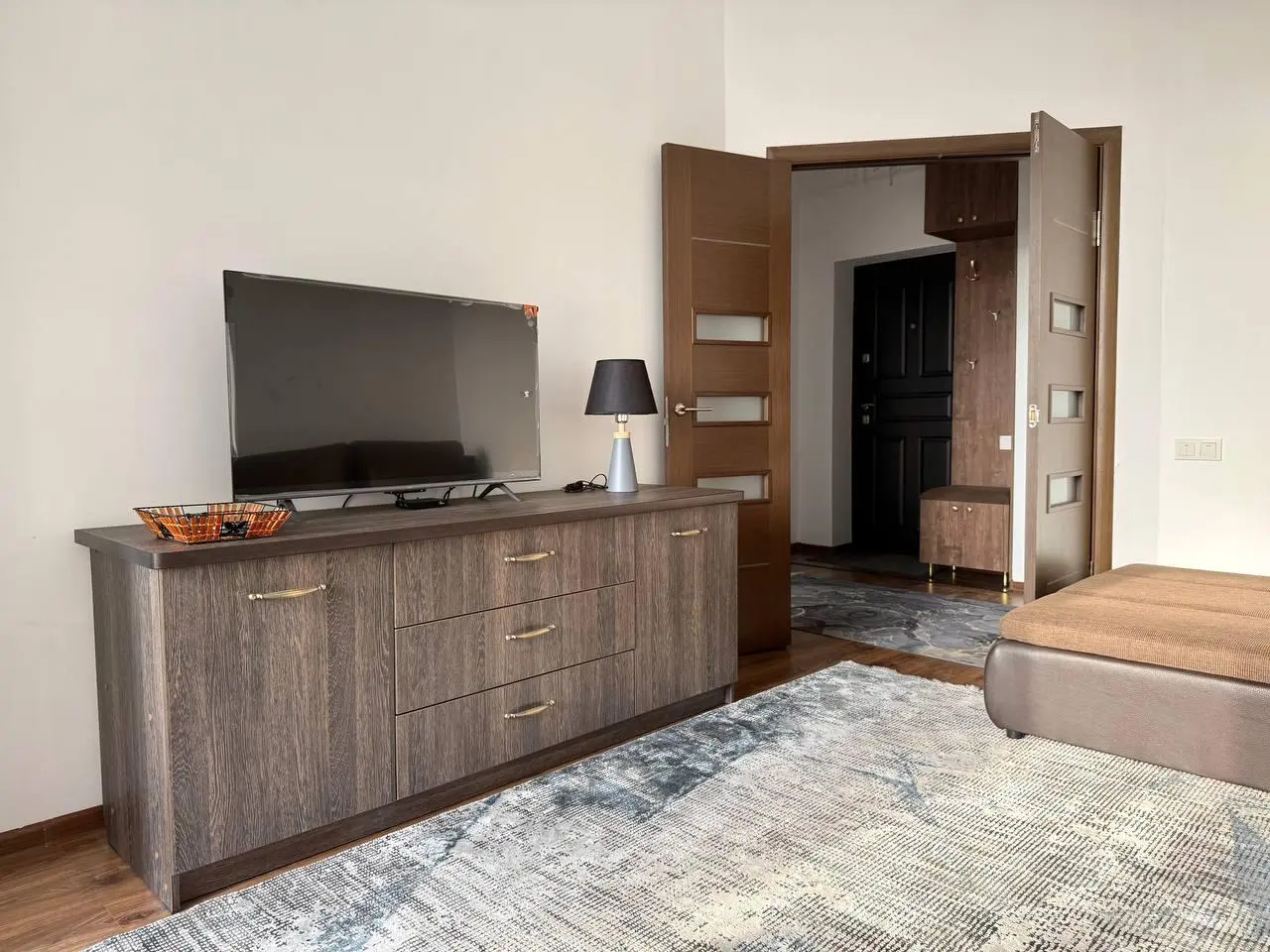 Cozy Apartment on Umetaliev 113 — apartment, Bishkek