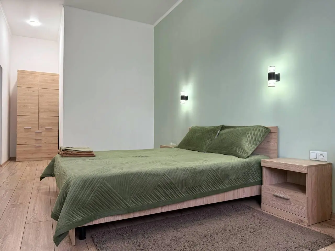 Cozy Apartments on Kievskaya Street — apartment, Bishkek