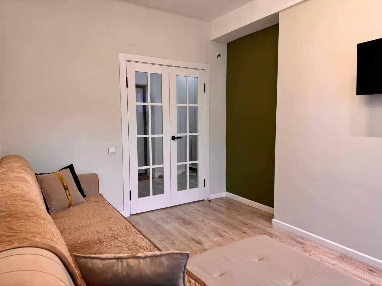 Cozy Apartments on Zhumabeka 239 — apartment, Bishkek