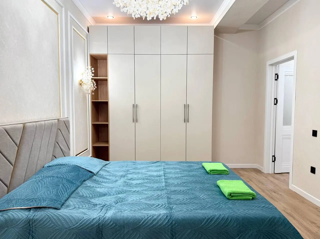 Cozy Apartment on Frunze 466-43 — apartment, Bishkek