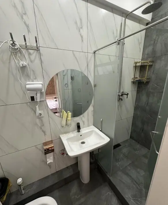 Triple Room — room, Osh