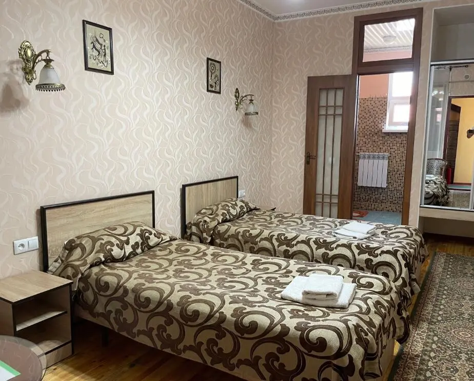 Двухместный Twin номер — room, Osh