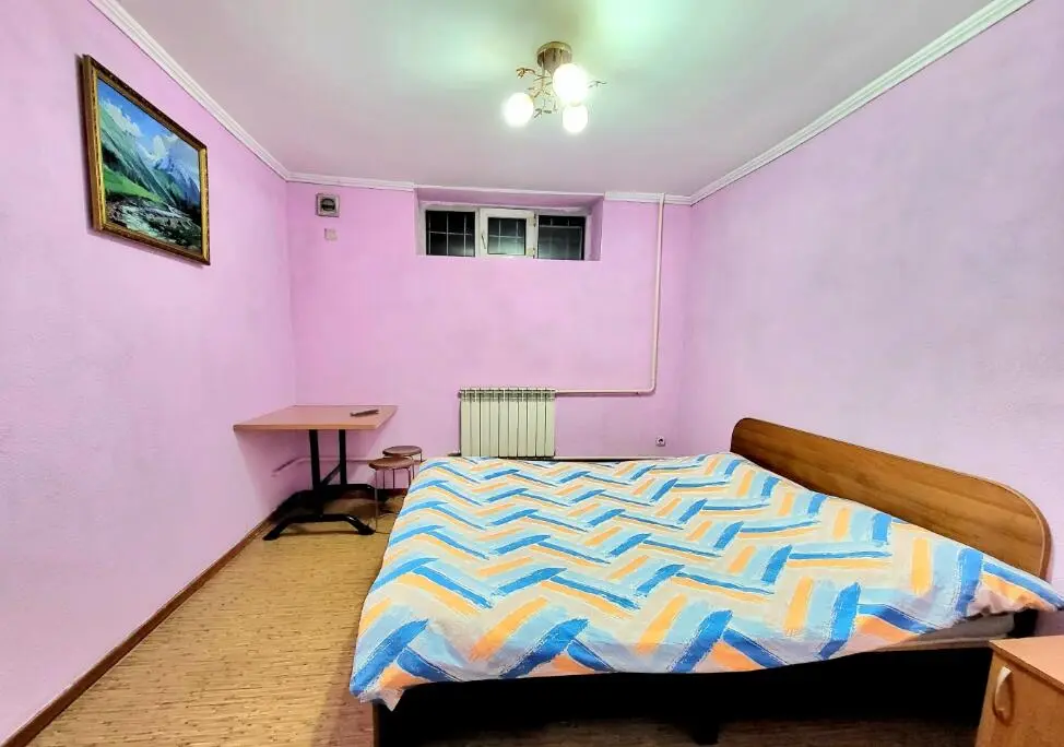 Hotel Lux — hotel, Bishkek