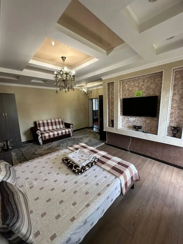 Lotos Guest House — гостевой дом, Бишкек