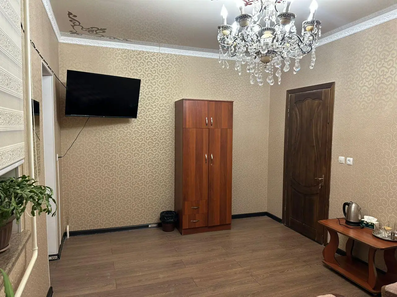 Трёхместный номер — номер, Бишкек