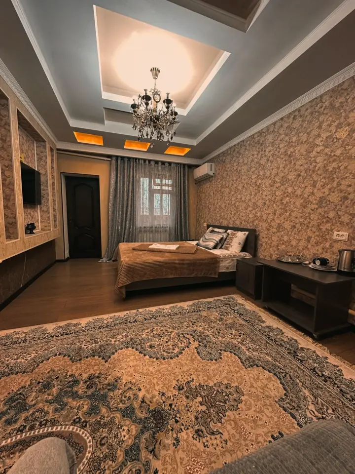 Suite Matrimoniale Deluxe — camera, Bishkek