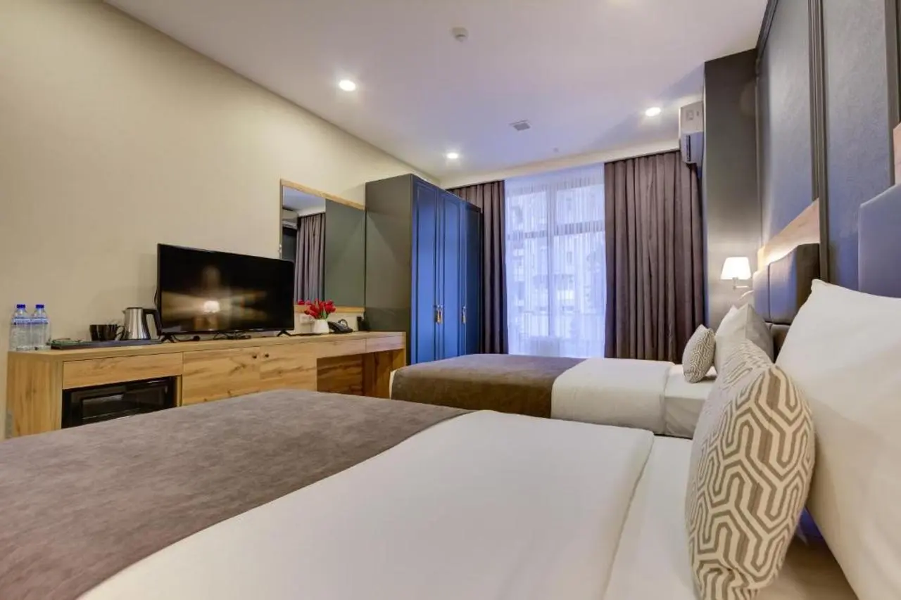 Twin стандарт — room, Bishkek