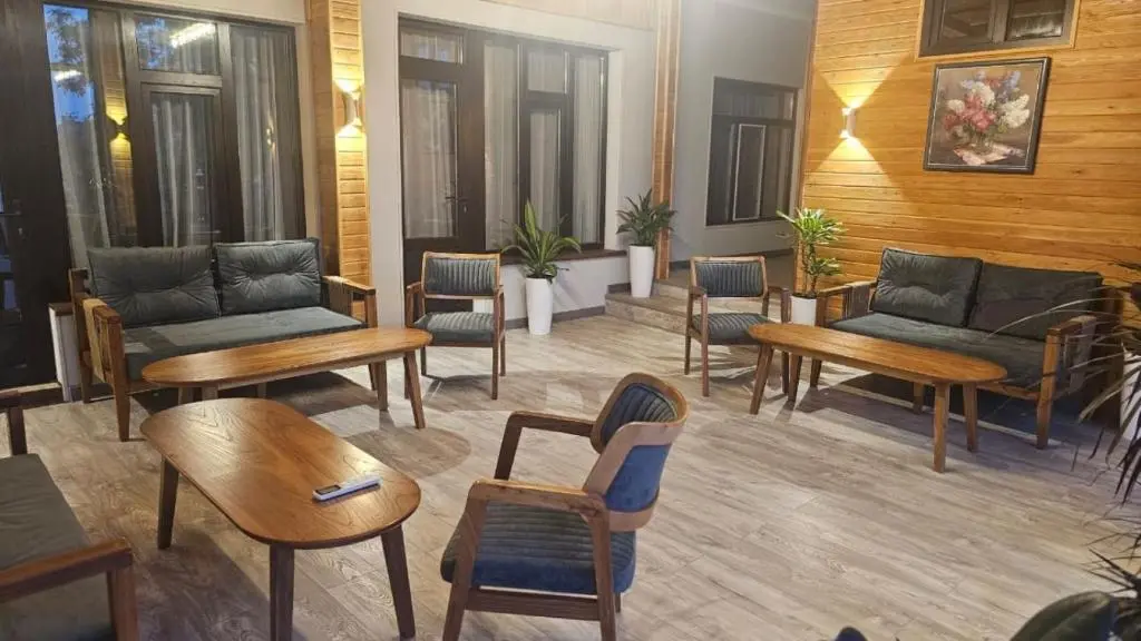 Kausar Hotel — hotel, Bishkek