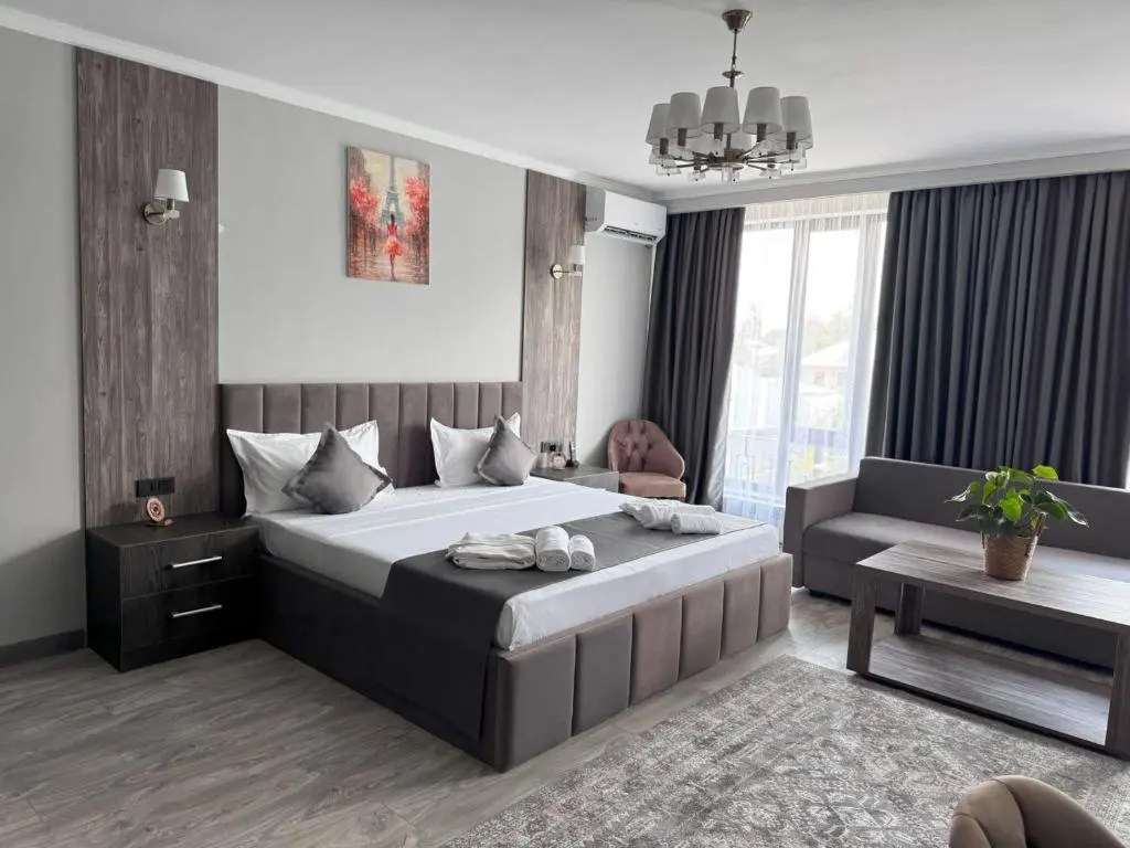 Double Superior — room, Bishkek