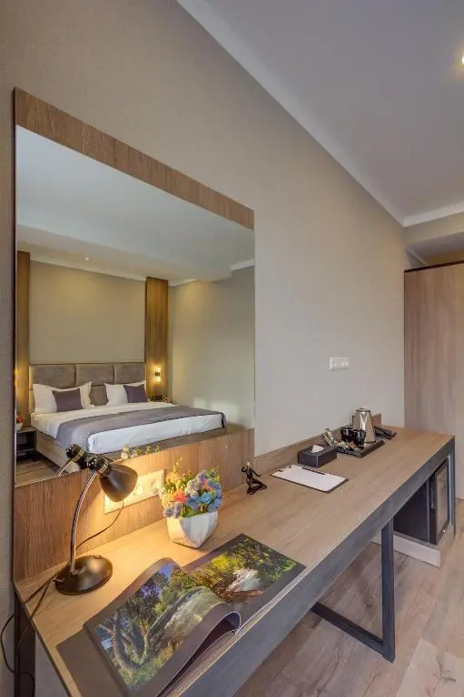 Sara Hotel — hotel, Bishkek