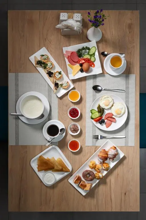 Sara Hotel — hotel, Bishkek