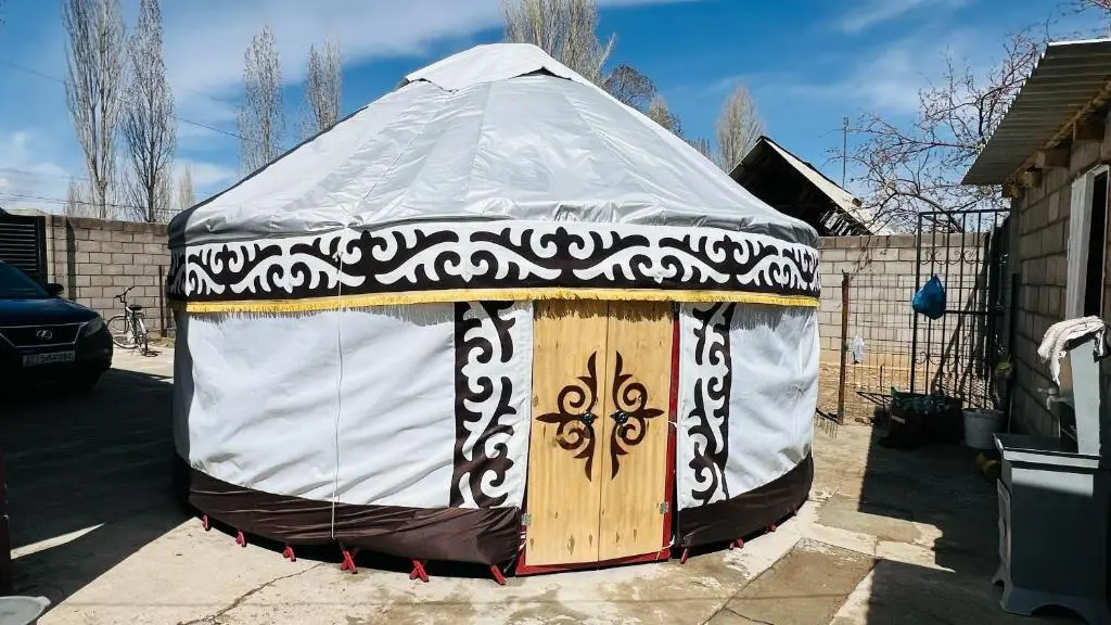 Большая юрта — юрта, Ак-Талинский р-н
