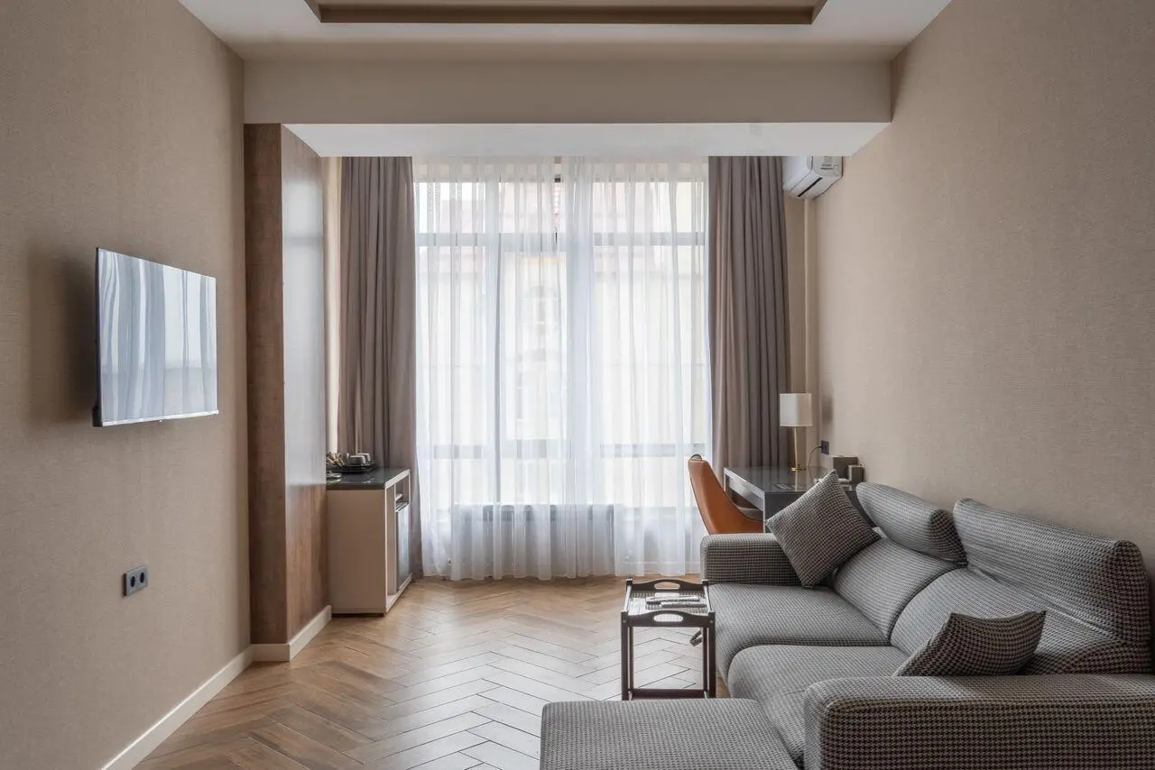 Apartments — room, Bishkek