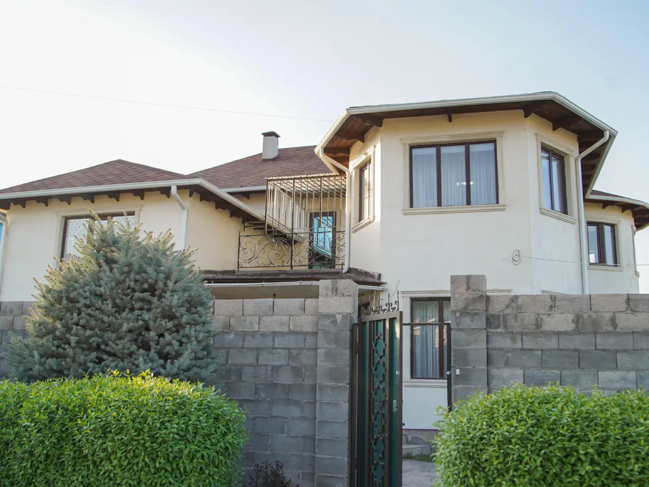 Dolon Hostel — hostel, Bishkek