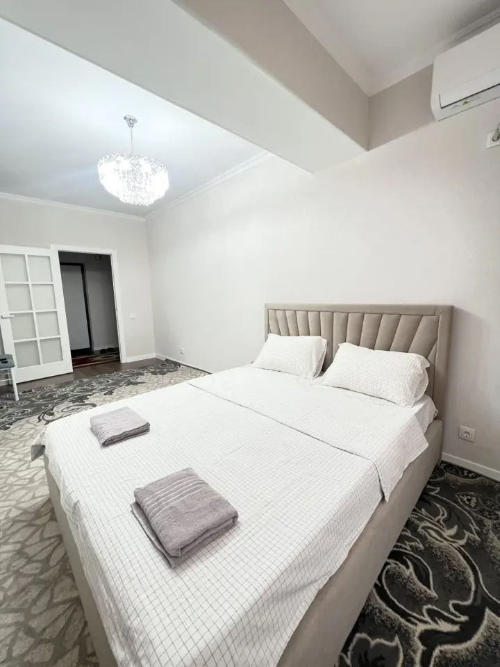 Suyumbaeva Apartments — apartment, Bishkek