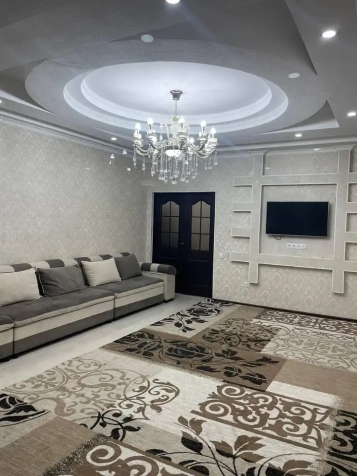 Two-Room Apartment in the 7th Microdistrict — apartment, Bishkek